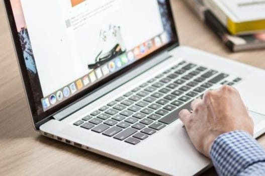 Kész webáruház bérlés vagy inkább kész webáruház szoftver?