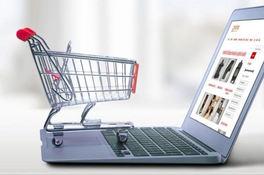 webáruház készítés