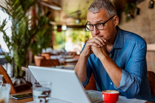 Milyen okai lehetnek annak, ha lassan töltődik be a webáruházunk